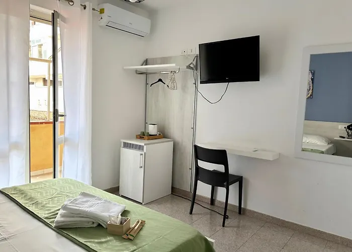 Blue Tide - Nocleg ze śniadaniem 3*